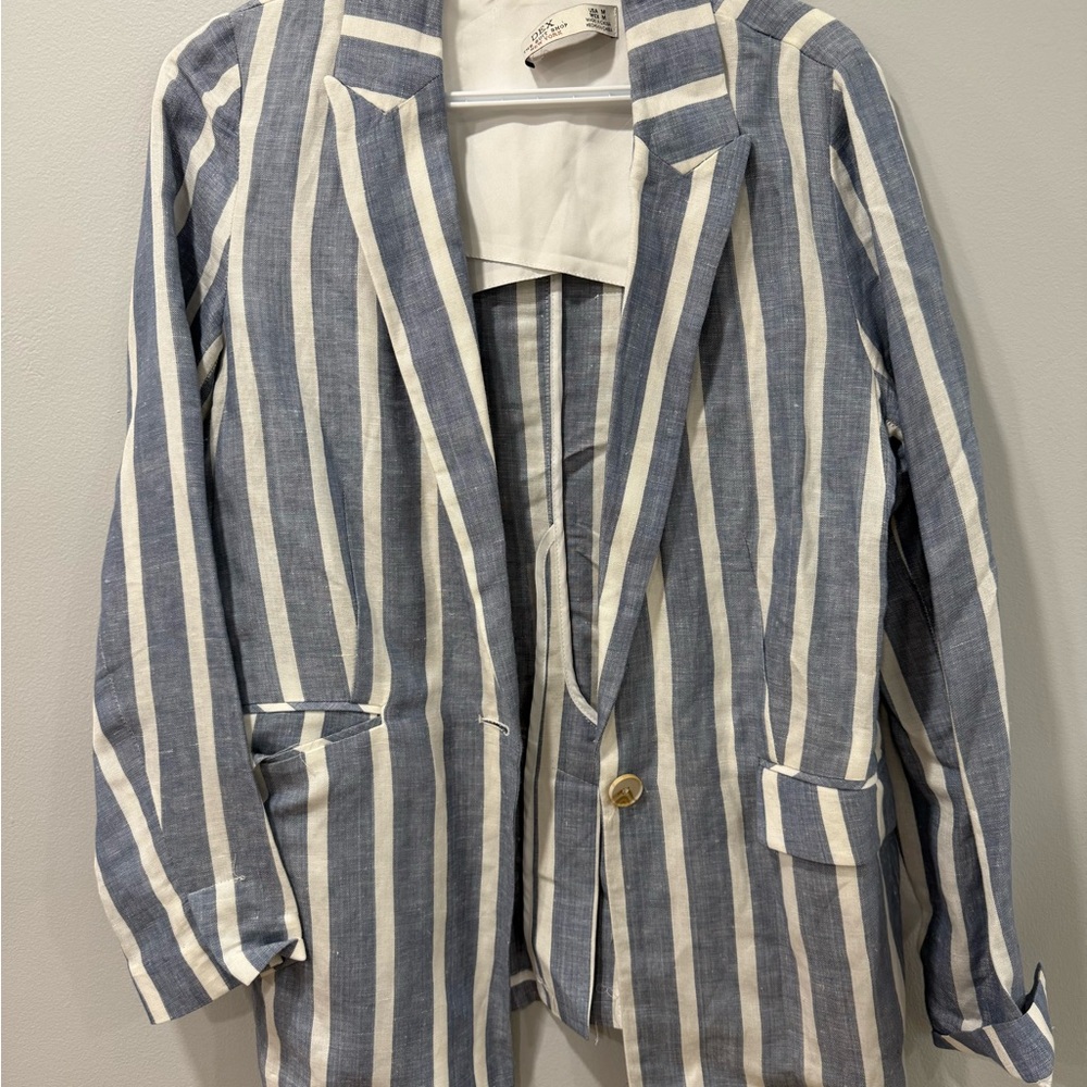 Dex Navy and Cream Striped Blazer